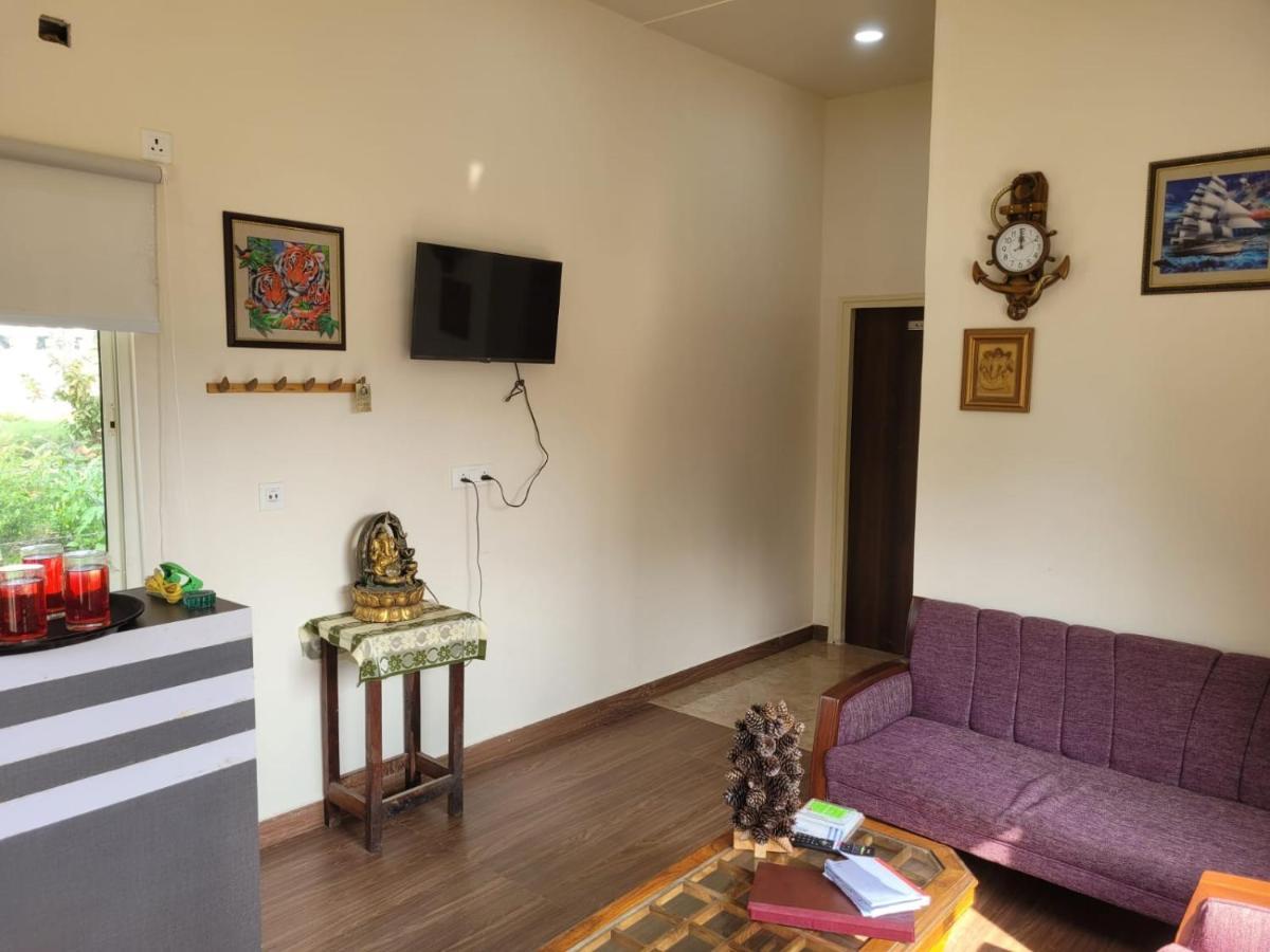 Corbett Veda Inn Rāmnagar Extérieur photo