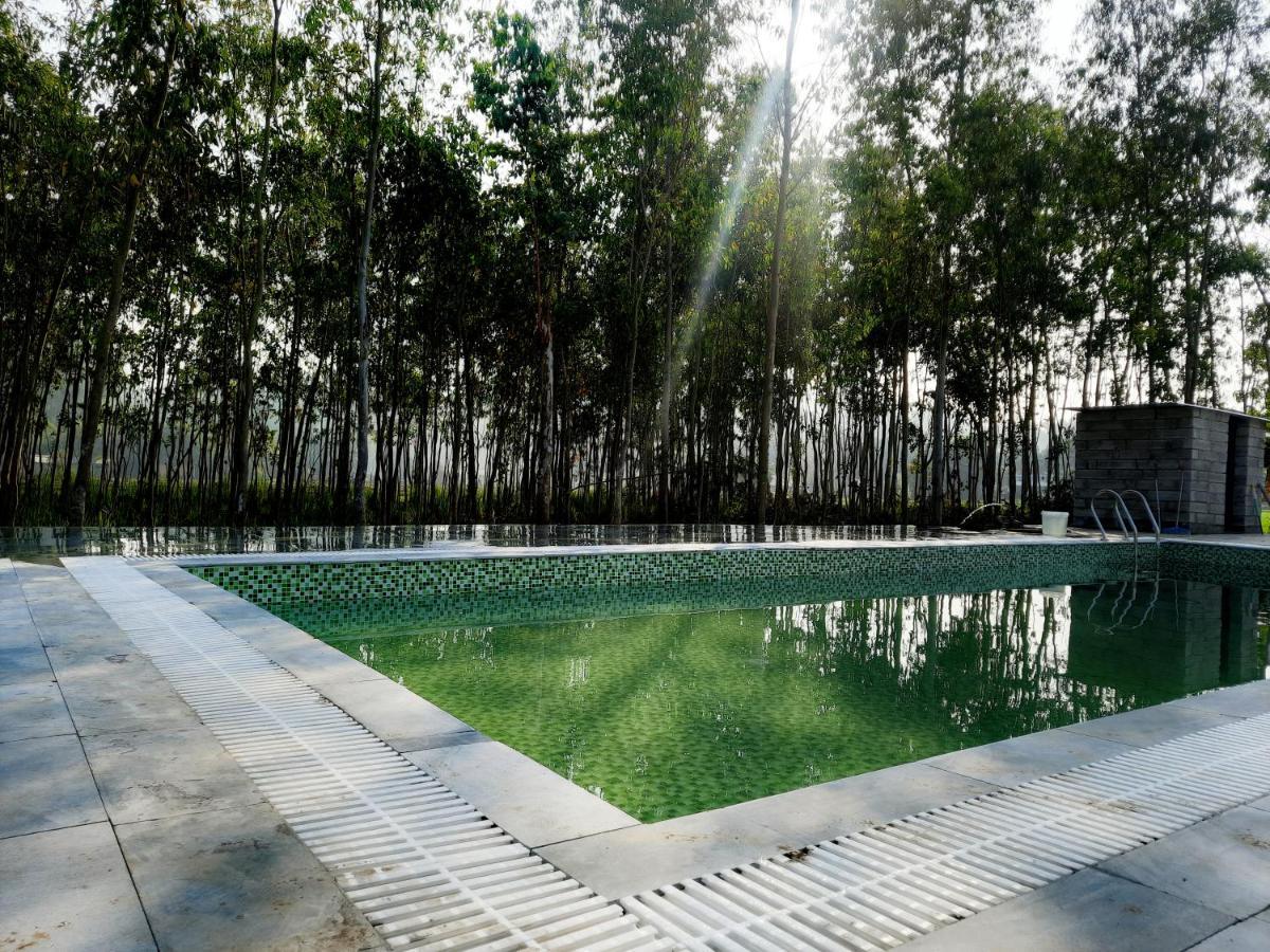 Corbett Veda Inn Rāmnagar Extérieur photo